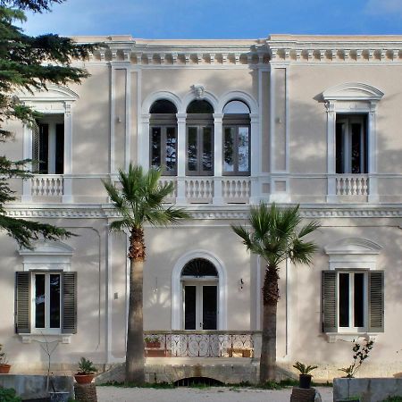 Villa Camilla Мола ди Бари Екстериор снимка
